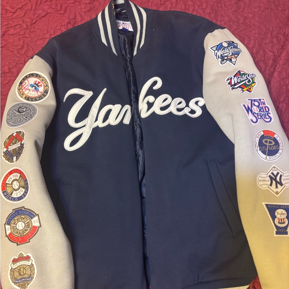 New York Yankees Genuine Merchandise 26x World Champs Jacket